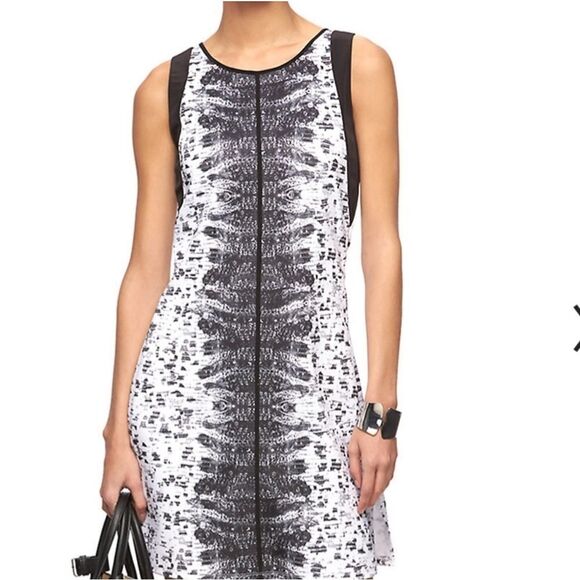 REED Abstract Shift Dress  Sz XS - Picture 1 of 6